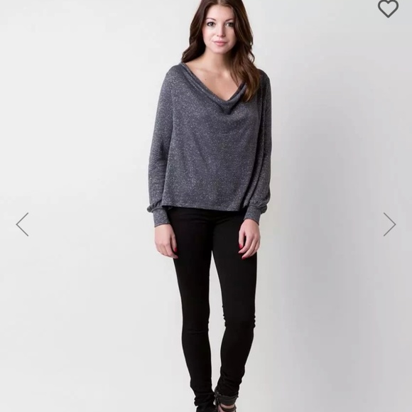 Free people palmers grey shimmer top. Worn once or twice. 88 retail - Picture 4 of 8